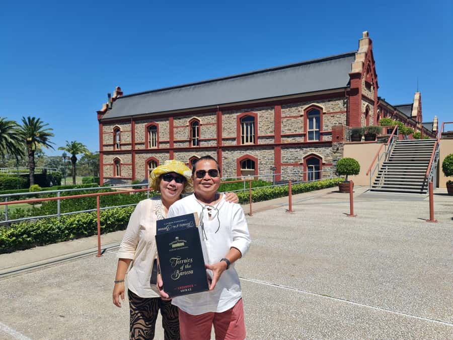 A Barossa Valley pickup: Wine and Heritage Tour, Local Guide - Key Things That Make This Tour Work