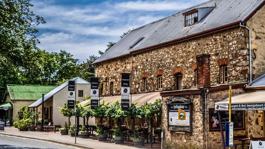Adelaide City Highlights Half-Day Tour, Mt Lofty & Hahndorf - Mount Lofty Summit: How to Think About a 15-Minute View