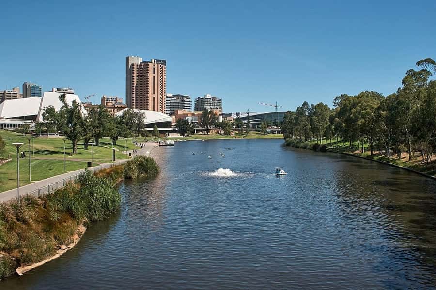 Adelaide: Dark Secrets and True Crime Walking Tour - Rundle Mall: The 25-Minute Warm-Up That Sets the Tone