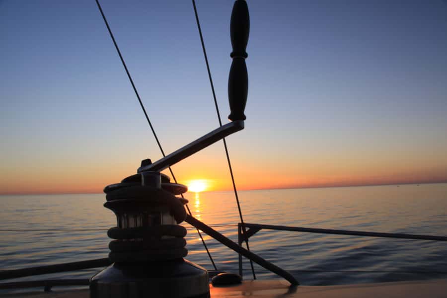 Adelaide: Glenelg Twilight Catamaran Cruise with Drink - 5 key reasons this Glenelg twilight cruise clicks