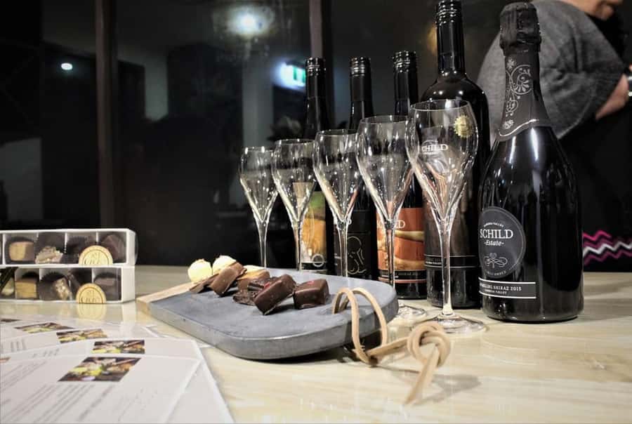 Adelaide Hills Divine Wine Tour - Getting picked up in Glenelg and settling into the hills