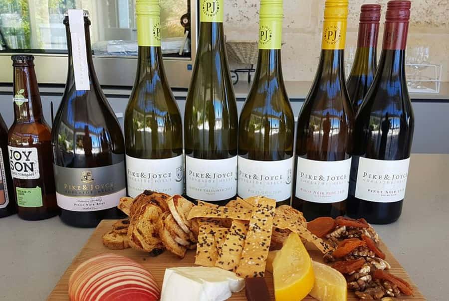 Adelaide Hills Divine Wine Tour - Summertown and Uraidla drive-through villages: the scenic warm-up