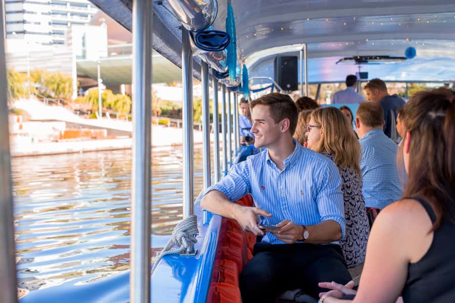 Adelaide: River Torrens Popeye Sightseeing Cruise - River Torrens on a heritage-style boat: what the ride feels like