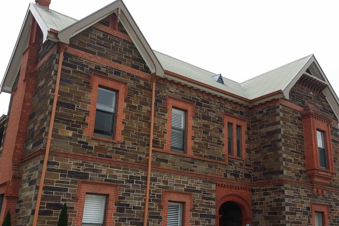 Adelaide Walking Tour: Grand Mansions and Sub-Divisions - Should you book Grand Mansions and Sub-Divisions?
