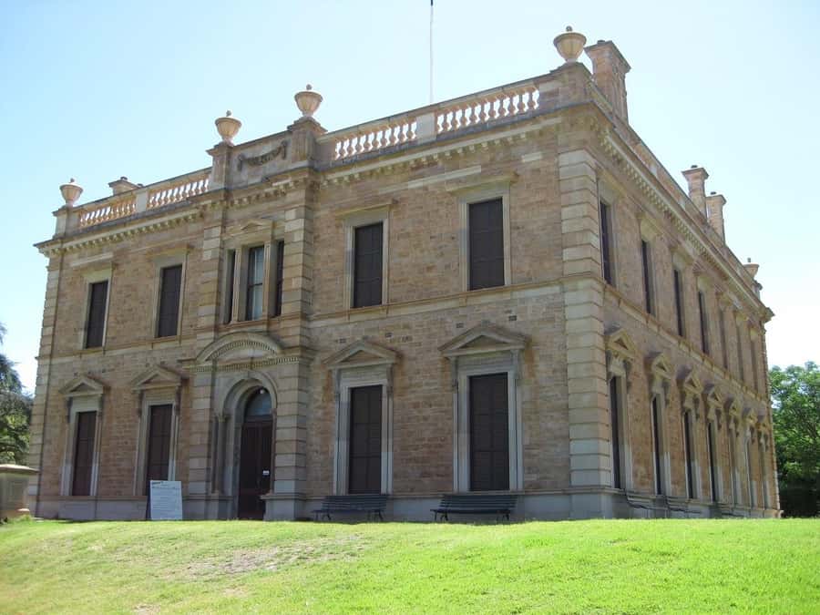 Clare Valley Wine Escape - From Adelaide to Clare: the day starts with comfort