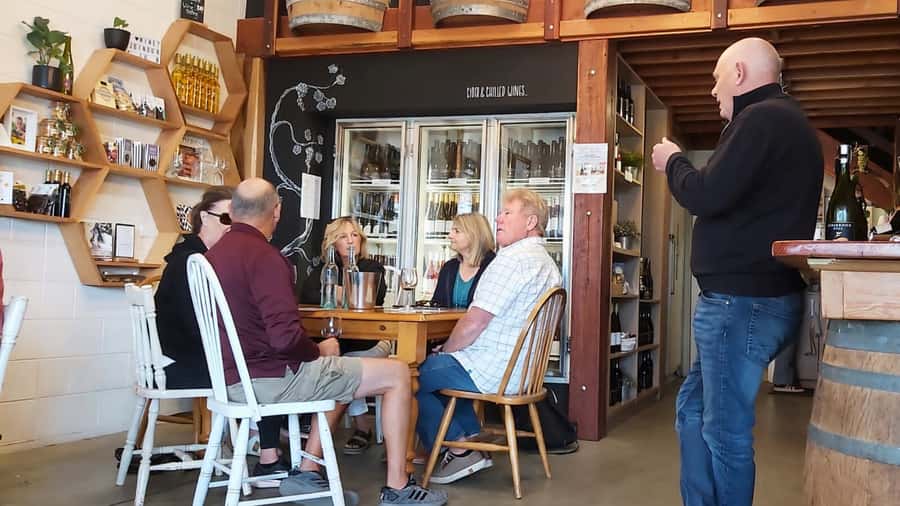 Explore Barossa & Hahndorf (Incl 2 wineries & lunch) - The group tour reality: up to 30 people and how that affects your day
