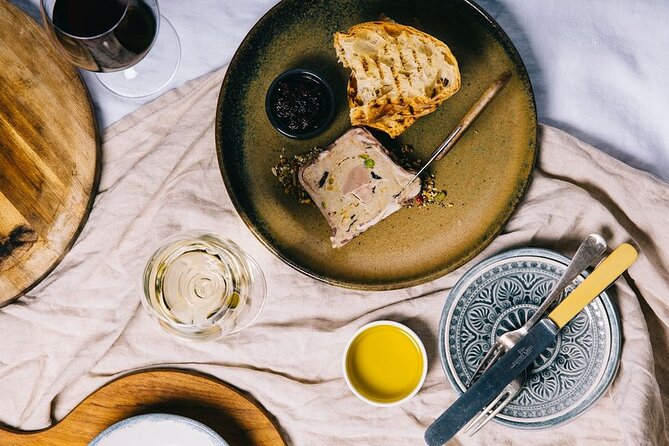 Feed Me Food and Wine Experience in Adelaide - Stop 1 at the National Wine Centre: Wined Bar and a course-by-course meal