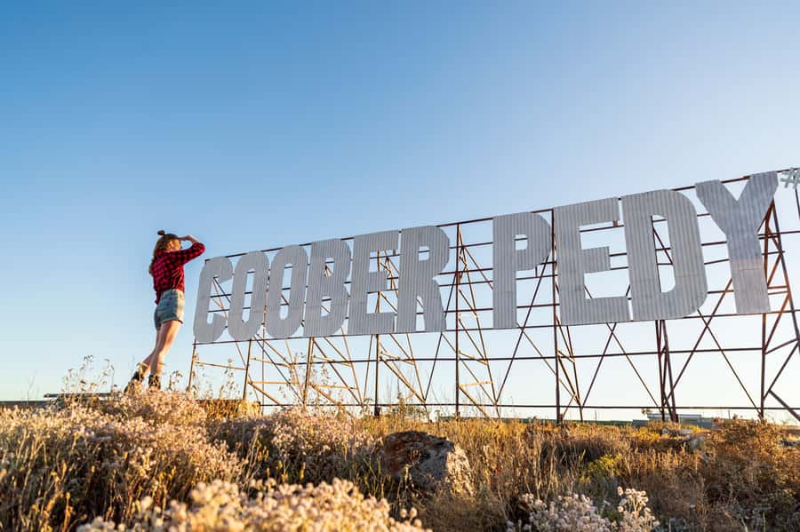 From Adelaide: 7-Day Adventure Tour to Uluru - Kings Canyon Rim Walk to Uluru sunset: why you start early and why you watch the light