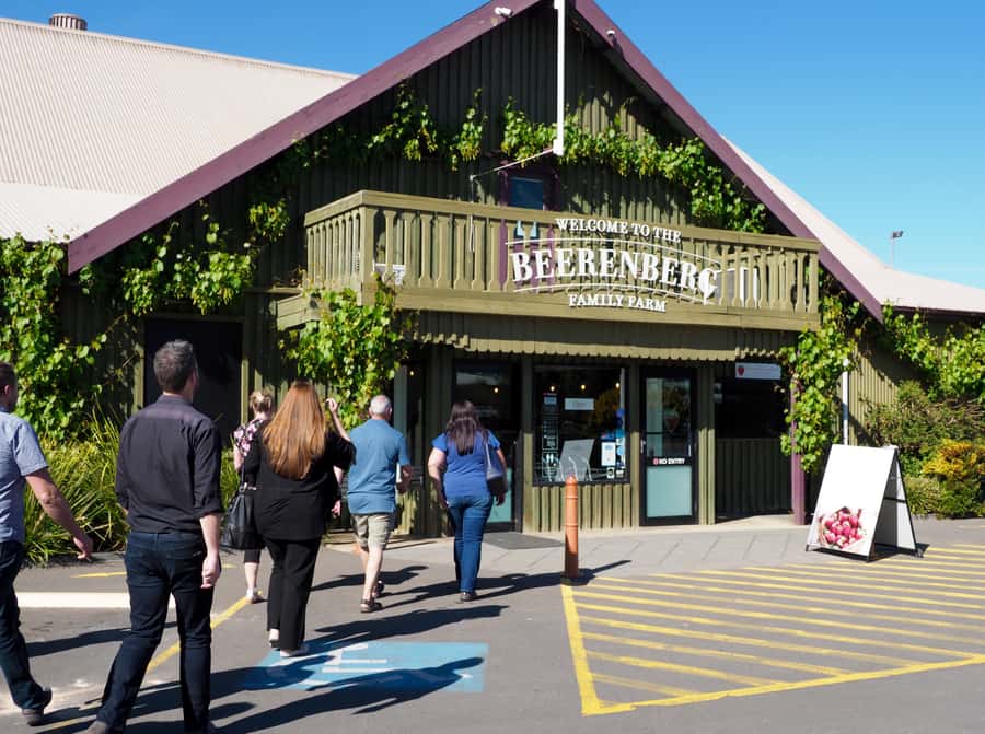 From Adelaide: Adelaide Hills, Hahndorf & Mount Lofty Tour - Crafers, Stirling, Aldgate and Bridgewater: why the drive-through towns works