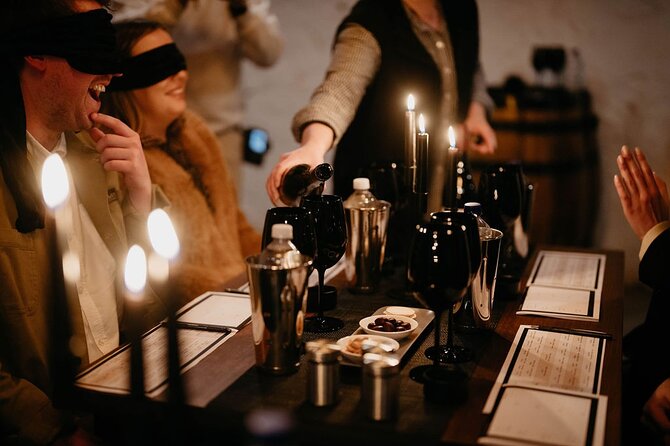 Hardys: Tasting in the Dark: A Wine Sensory Experience - How the Host Keeps It Moving (and Keeps It Friendly)