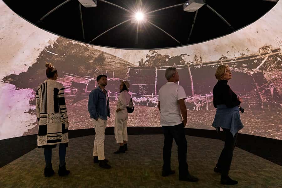 Kangaroo Island Wool Mill Tour - The 360° Kangaroo Island Experience: land, people, and wool