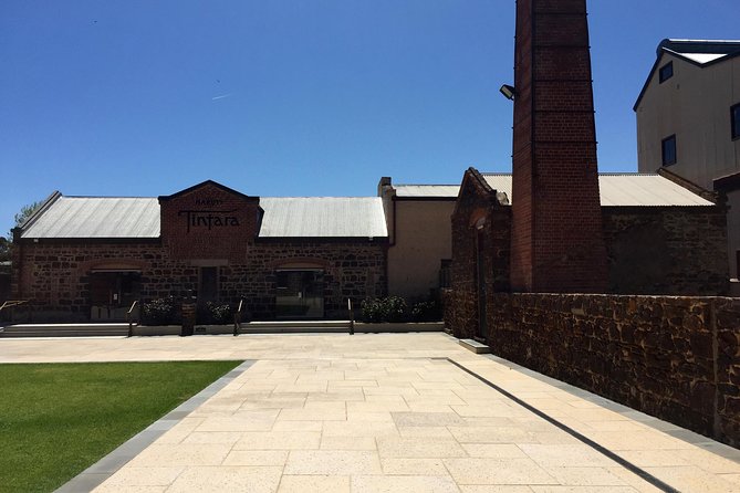 McLaren Vale Shared Tour, visit 4 wineries . Best itinerary. - Stop 3: Samuel’s Gorge hand-crafted wines in a 45-minute reset