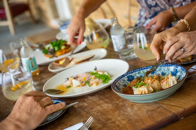 McLaren Vale Wine-Lover - Luxury Full Day Private Tour - The Salopian Inn lunch: a long-lunch stop with wine included