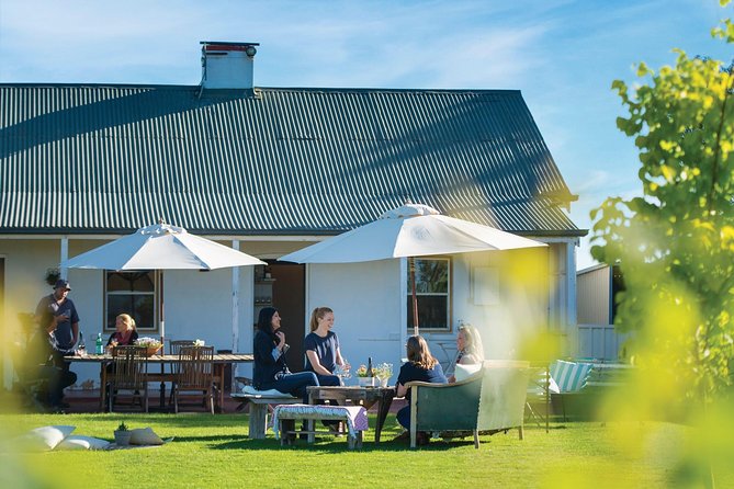 Micro-Group Barossa Valley Wine Tour from Adelaide - Tanunda lunch at a top partner: food that resets your palate