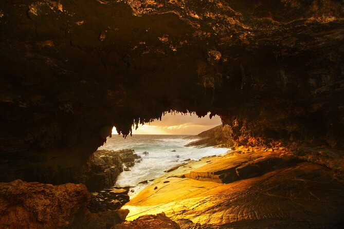 One Day Kangaroo Island Highlights Tour - Vivonne Bay in 30 minutes: turquoise water and a fisherman’s old-school vibe