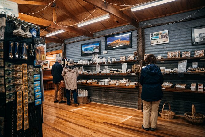 One Day Kangaroo Island Sip & See tour with return ferry transfers from Adelaide - Should you book? Who this Kangaroo Island sip-and-see day works for