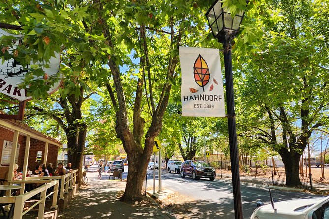 Premium Adelaide Hills Cleland Wildlife and Hahndorf Minibus Tour - Mount Lofty Summit: a quick viewpoint stop that can pay off