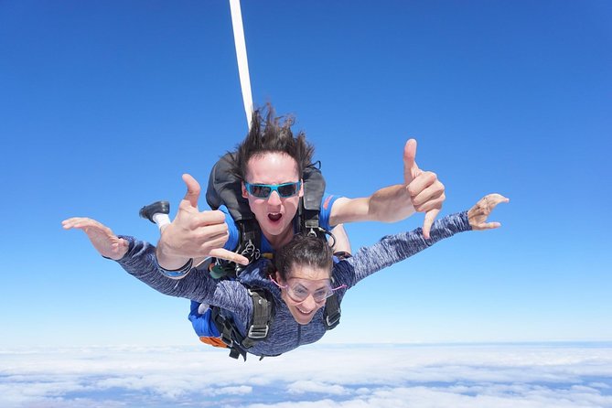 SA Skydiving Adelaide - Langhorne Creek - Landing, clubhouse comfort, and keeping the wait pleasant