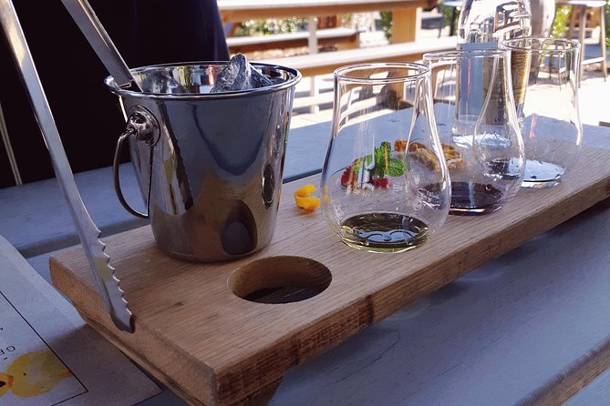 Tipple of Gin Experience Tour - Guides and the small-group touch: what you’ll notice once you’re there